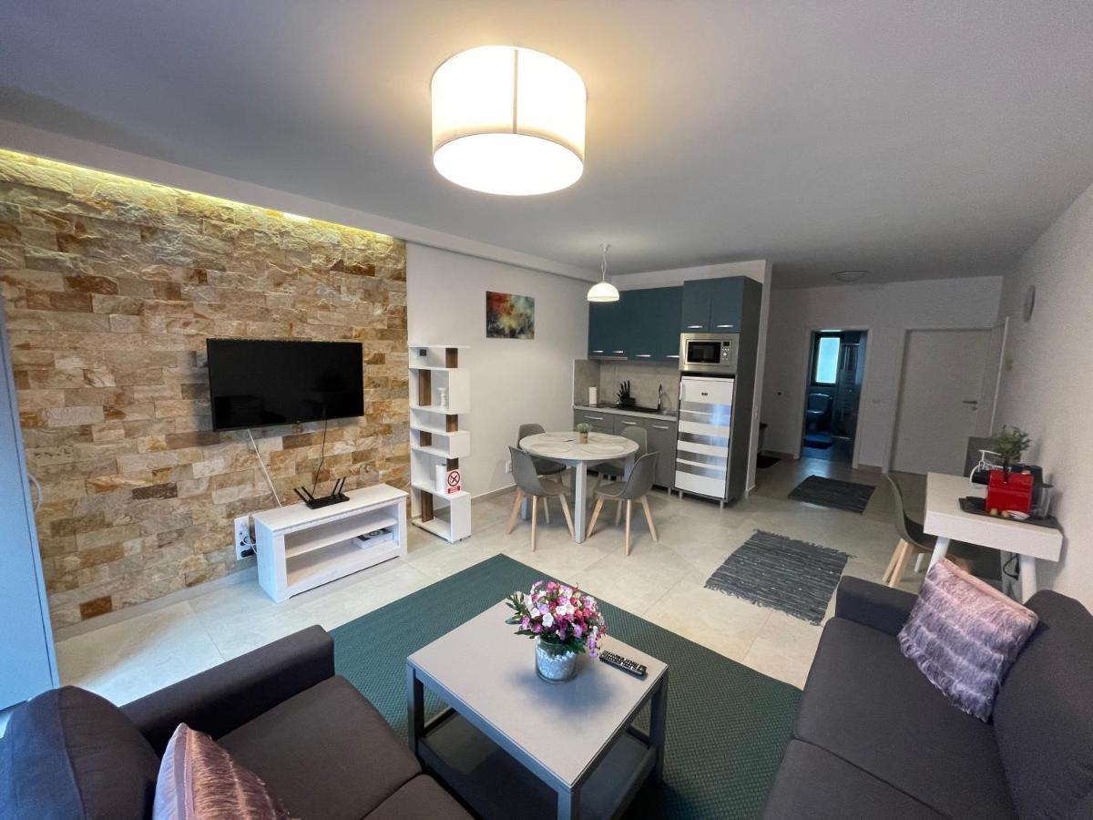 Castle Residence Apt. Zamorei Buşteni Eksteriør bilde